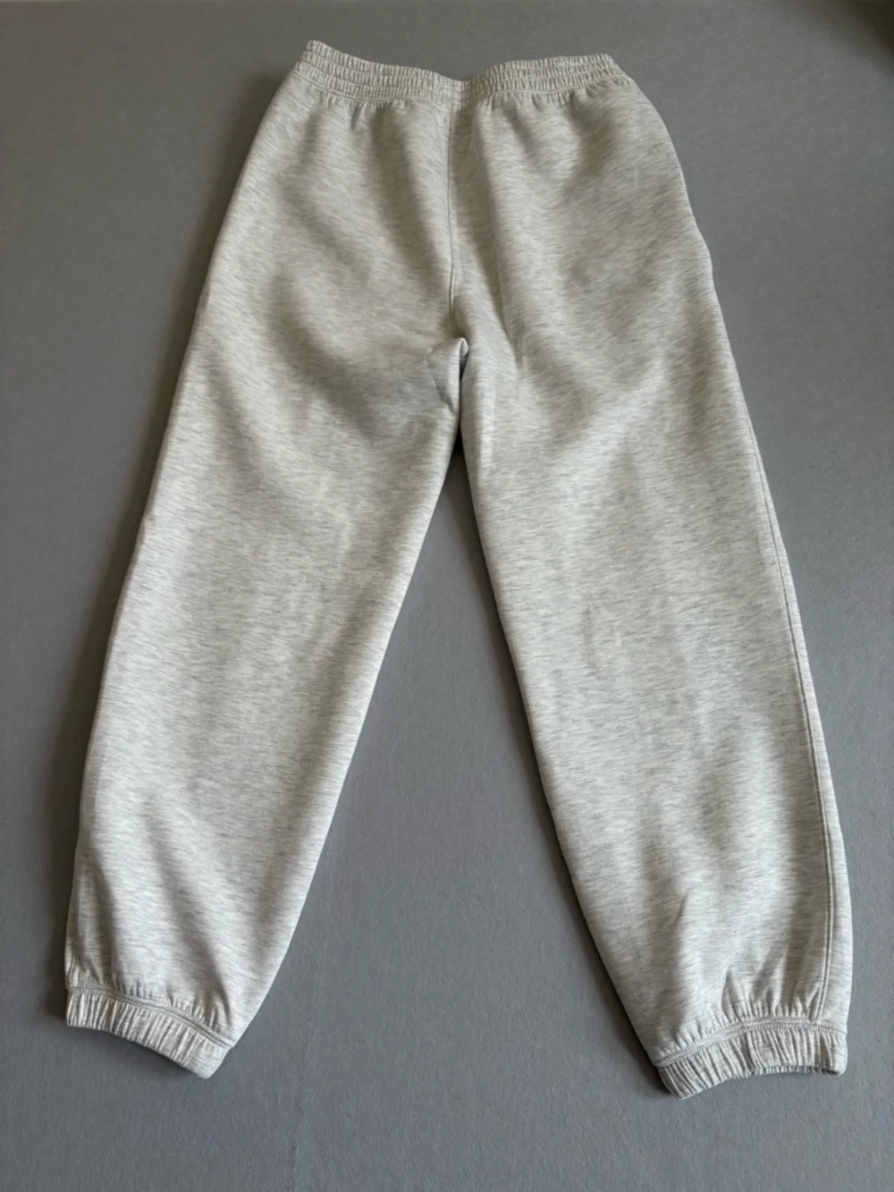 Abercrombie & Fitch YPB neoKNIT Light Heather Gray Sweatpants sz M - Picture 3 of 8